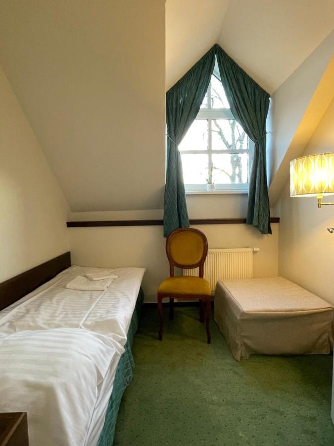 Hotel Bechneruv Statek Lány Esterno foto