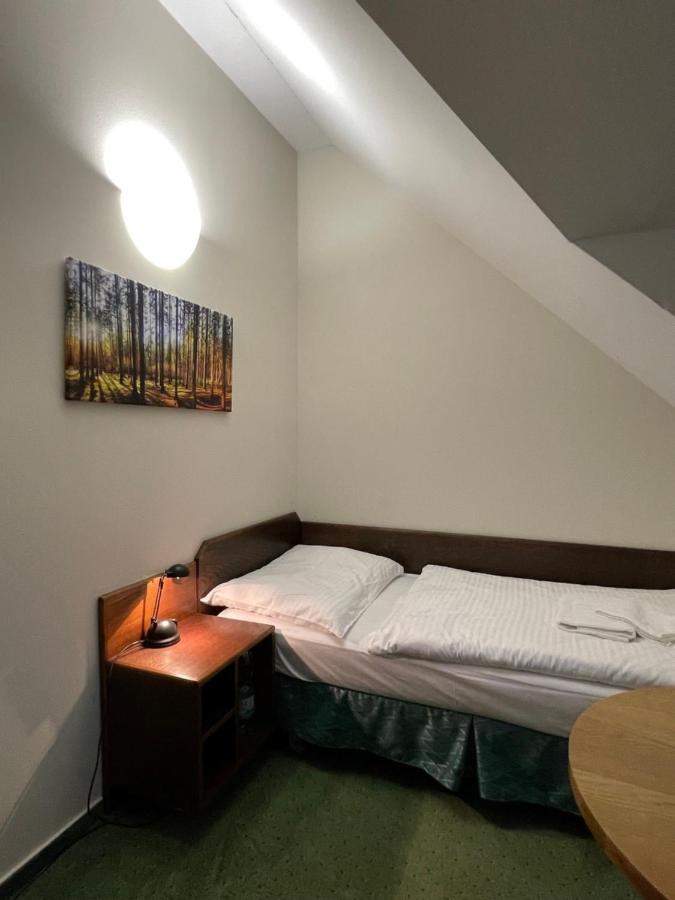 Hotel Bechneruv Statek Lány Esterno foto